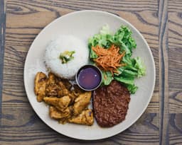 Grilled Lemongrass Chicken & Garlic Pork Patty